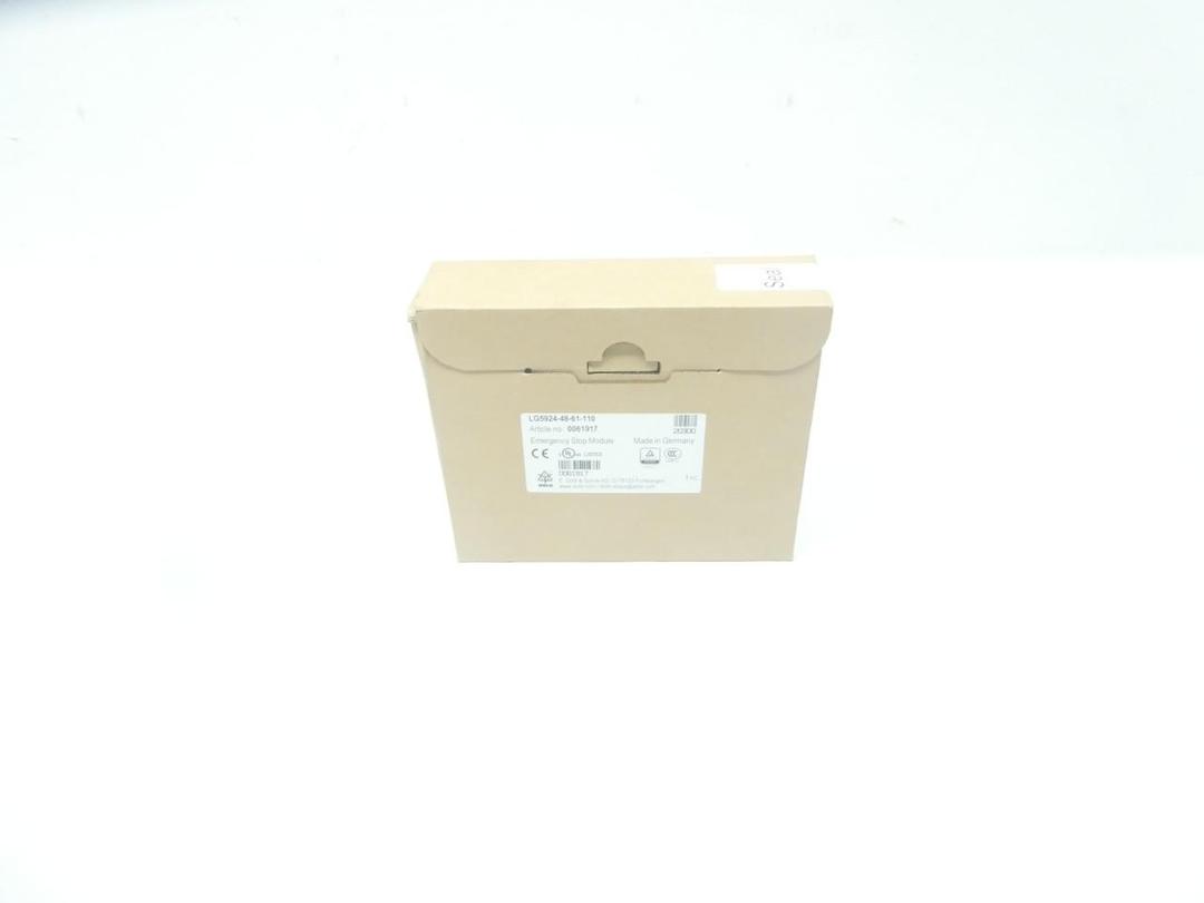 DOLD LG5924-48-61-110 SAFETY RELAY