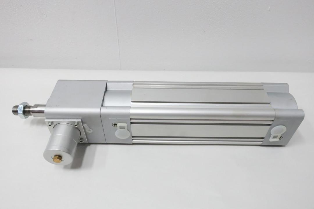 FESTO DSBC-63-160-CD3-PPVA-CS DOUBLE ACTING PNEUMATIC CYLINDER 63MM 160MM 10BAR