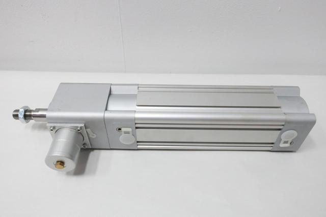 FESTO DSBC-63-160-CD3-PPVA-CS DOUBLE ACTING PNEUMATIC CYLINDER 63MM 160MM 10BAR