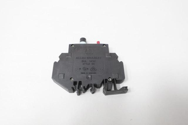 ALLEN BRADLEY 1492-GH030 MINIATURE CIRCUIT BREAKER 1P 3A AMP 250V-AC
