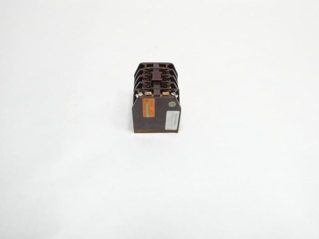 KLOCKNER MOELLER DIL 0-41-NA AC CONTACTOR 600V-AC 30A AMP 10HP