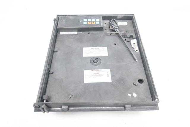 HONEYWELL DR4500 DR45AT-1110-00-000-0-00000E-0 CHART RECORDER 120/240V-AC