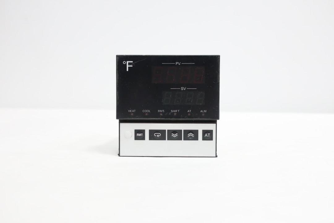 ACT ADVANCED CONTROL TECHNOLOGIES AX-VSS03-AEC-334 TEMPERATURE CONTROLLER