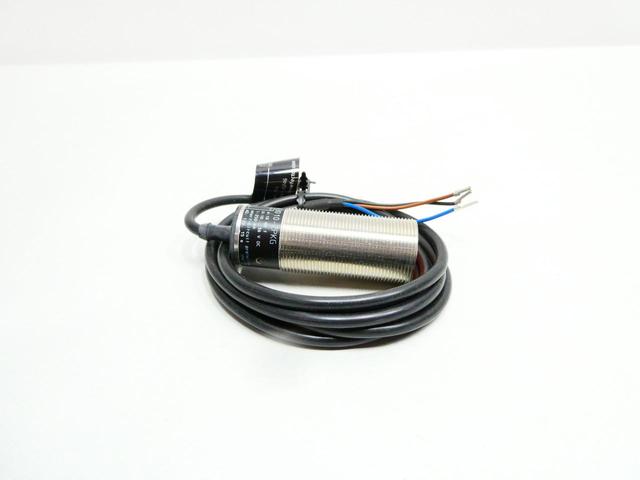 IFM EFECTOR DI5001 DIA3010-ZPKG PROXIMITY SENSOR 10-36V-DC