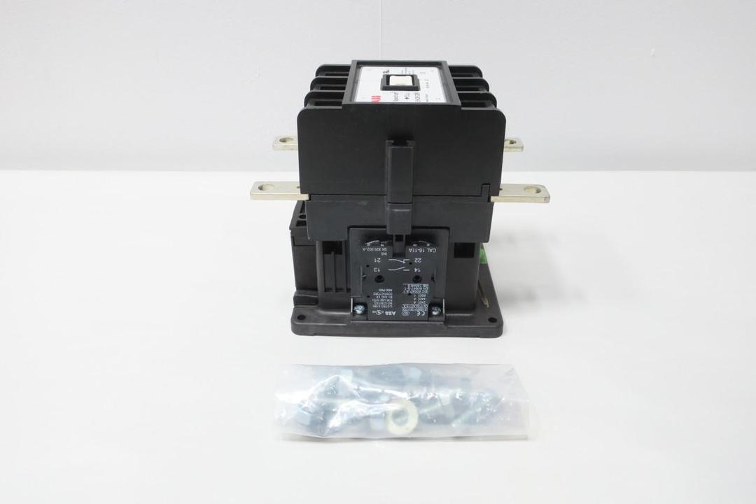 ABB SK825484-AF EHDB220-20-11 SPECTRUM SOLID STATE DRIVE CONTACTOR 120V-AC 220A