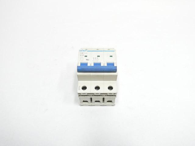 CHINT E218757 NB1-63 D10 MINIATURE CIRCUIT BREAKER 3P 10A AMP 480V-AC