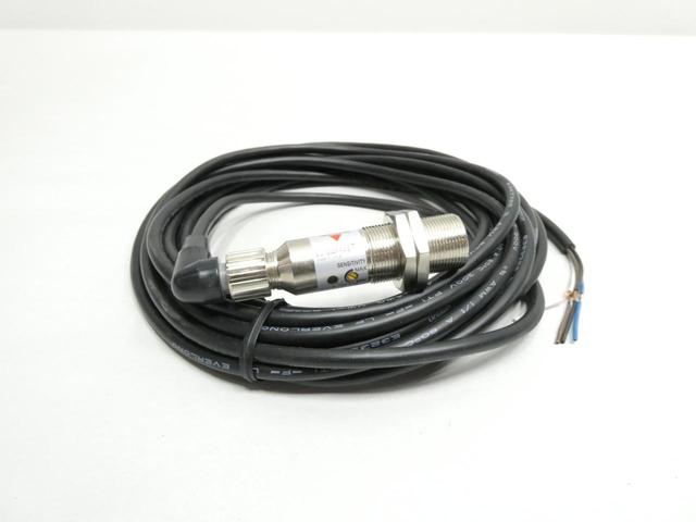 CARLO GAVAZZI EO1804PPAS-1 PHOTOELECTRIC SENSOR 10-40V-DC