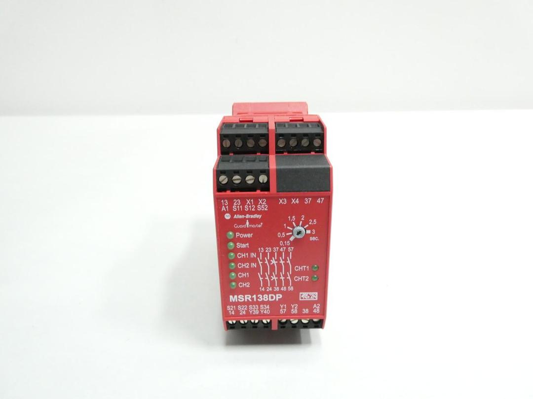 ALLEN BRADLEY 440R-M23143 GUARDMASTER SAFETY RELAY MSR138DP SER B 24V-AC/DC
