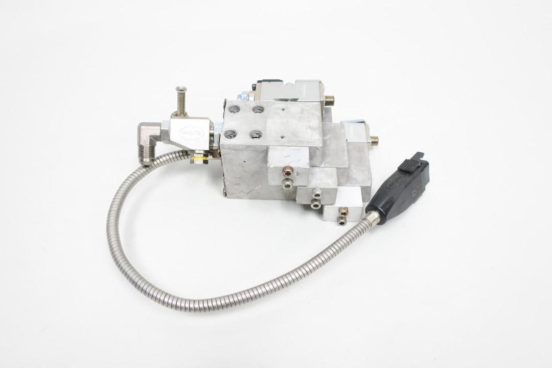NORDSON 44768 HOT MELT GLUE GUN