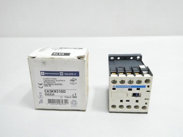 TELEMECANIQUE CA3KN31GD CONTROL RELAY 125V-DC