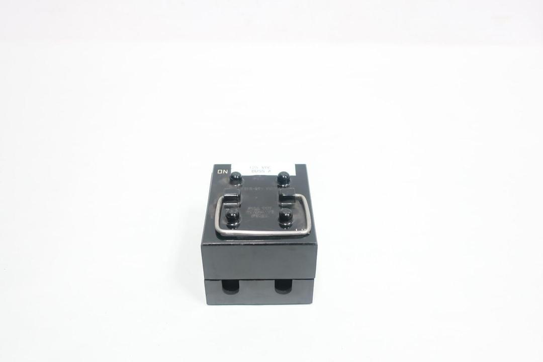 GENERAL ELECTRIC GE 673D0515-415-27 FUSE HOLDER 2P 30A AMP 250V-AC/DC