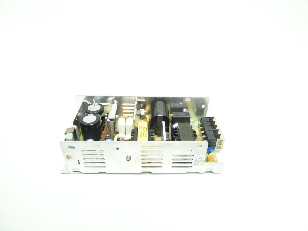 OMRON S82J-15024A POWER SUPPLY 100-120/200-240V-AC 6.5A AMP 24V-DC