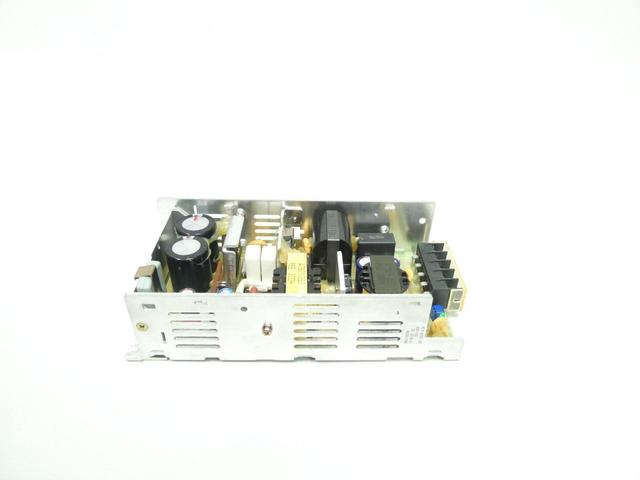 OMRON S82J-15024A POWER SUPPLY 100-120/200-240V-AC 6.5A AMP 24V-DC