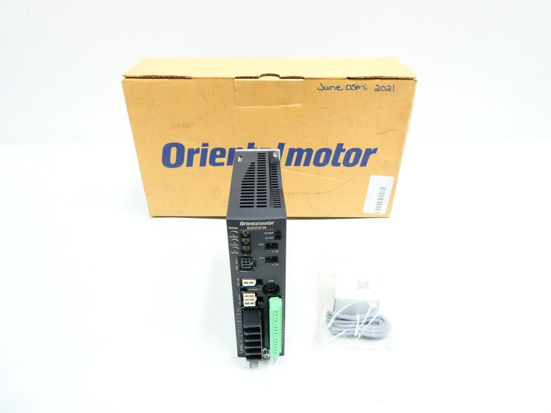 ORIENTAL MOTOR BLED12CM BRUSHLESS MOTOR DRIVER 200-240VAC 0-333HZ 0-240VAC 120W