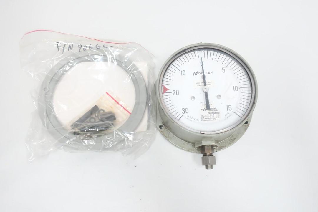 MOELLER 6685-00-906-4000 SC4MC15CWR0NAG PRESSURE GAUGE 4-1/2IN 0-30IN-HG/0-15PSI