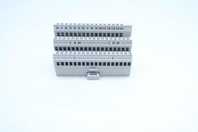 ALLEN BRADLEY 1794-TB3 FLEX I/O TERMINAL BASE SER A