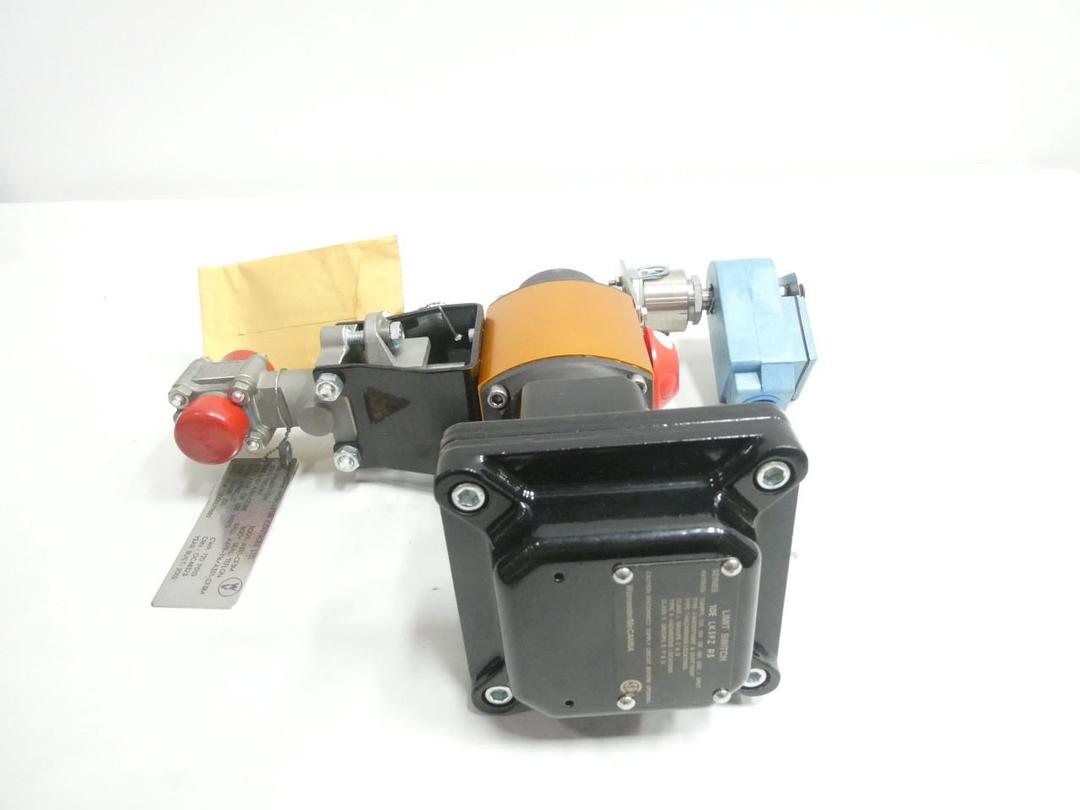 WORCESTER 05B 946669TTSW K7962C STAINLESS BALL VALVE 1/2IN SOCKET WELD 300