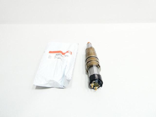 CUMMINS 5579421PX DIESEL INJECTOR