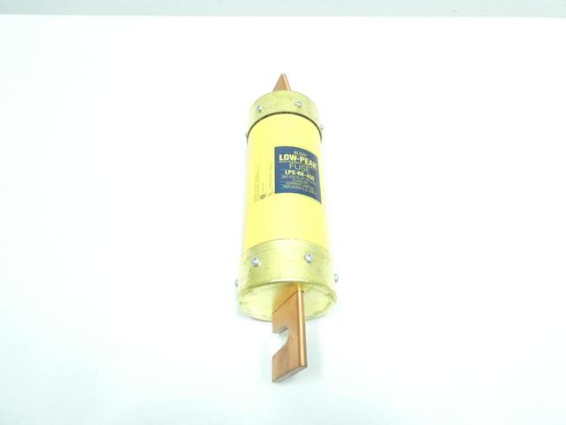 COOPER BUSSMANN LPS-RK-450 BLADE FUSE RK1 450A AMP 600V-AC