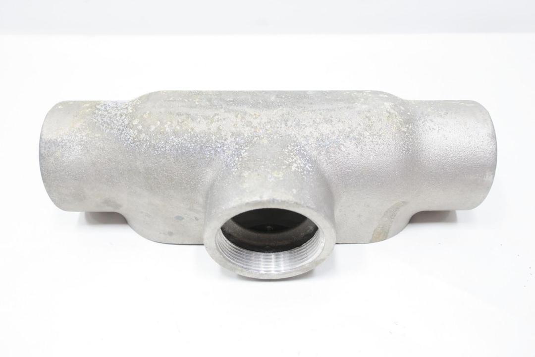 CROUSE HINDS T889 CONDULET CONDUIT OUTLET BODY 3IN