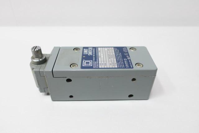 SQUARE D 9007 BR53B LIMIT SWITCH 120-600V-AC