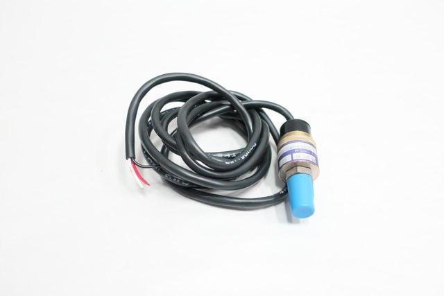 WASCO P110-51W3-X/6411 PRESSURE TRANSMITTER 125PSI 115V-AC