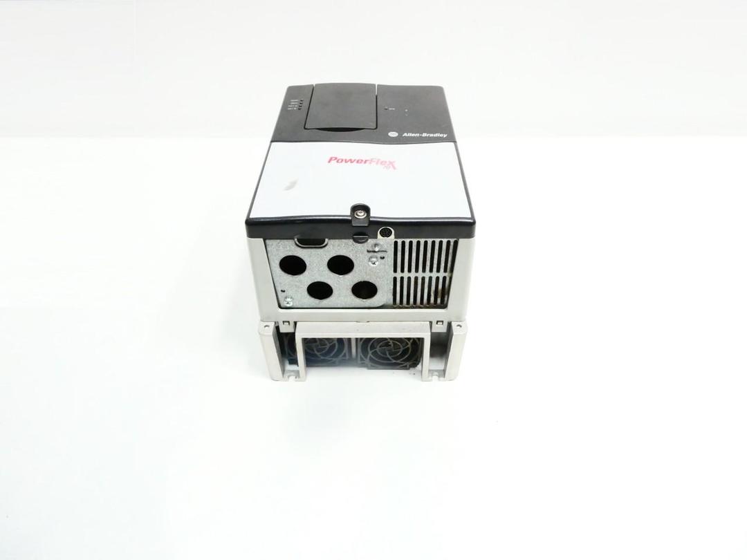 ALLEN BRADLEY 20AD014A0AYNANNN POWERFLEX 70 DRIVE 528V-AC 0-400HZ 0-460V-AC 10HP