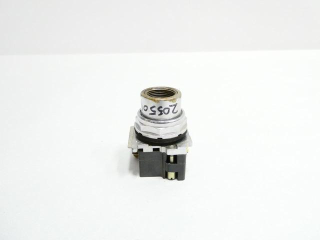 CUTLER HAMMER 10250T5 51 ILLUMINATED EMERGENCY STOP BUTTON 600V-AC