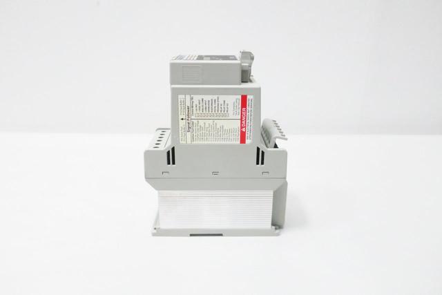 ALLEN BRADLEY 160-BA06NSF1P1 AC VFD DRIVE 380-460V-AC 0-240HZ 380-460V-AC 3HP