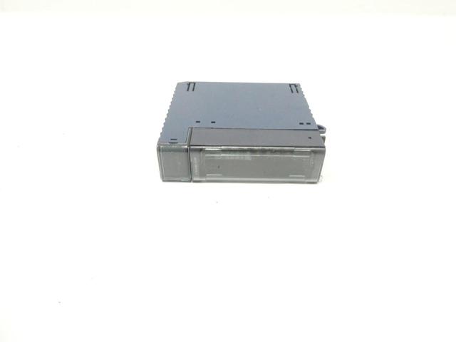 GENERAL ELECTRIC GE IC694MDL240B INPUT MODULE