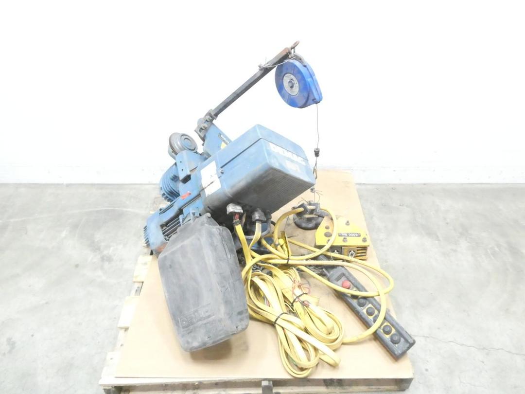 MANNESMANN DEMAG DKUN10-1000K VIF4 ELECTRIC HOIST 2000LB 3PH 2.81HP 460V-AC