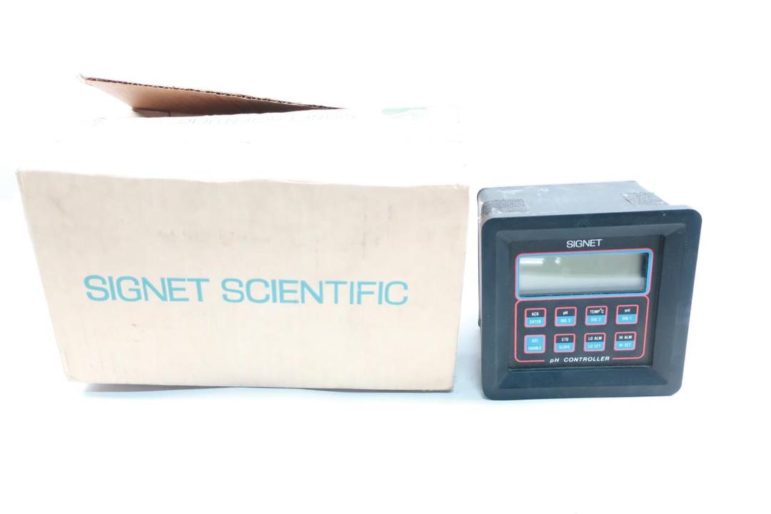 SIGNET MK710-3 PH CONTROLLER