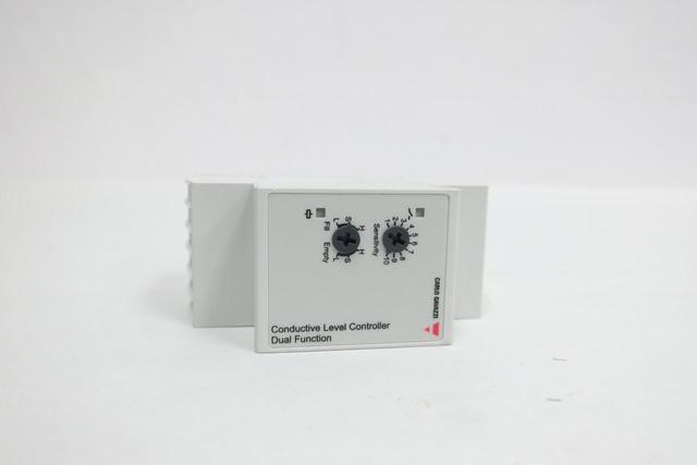 CARLO GAVAZZI CLP2EA1C115 DUAL FUNCTION CONDUCTIVE LEVEL CONTROLLER