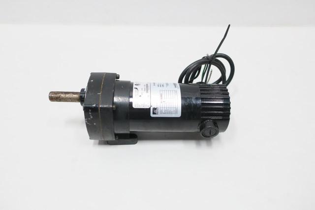 ROACH CONVEYORS 011-100-0013 RDW28100 GEARMOTOR 1/14HP 12.9:1 183RPM 130V-DC