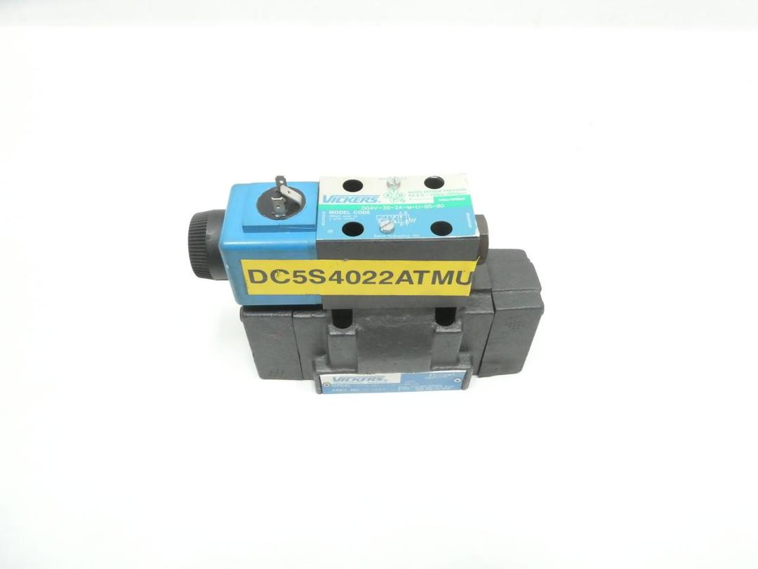 VICKERS DG5S4-022A-T-M-U-B5-20 HYDRAULIC DIRECTIONAL CONTROL VALVE 120V-AC