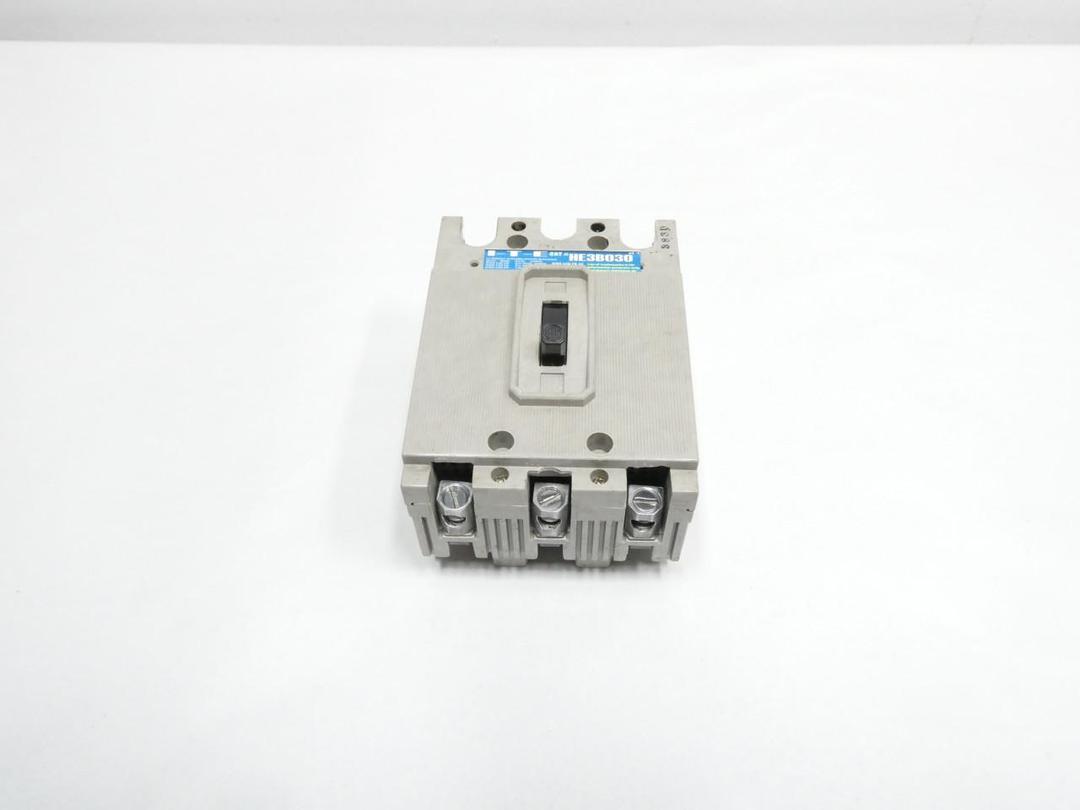 ITE HE3B030 MOLDED CASE CIRCUIT BREAKER 3P 30A AMP 600V-AC