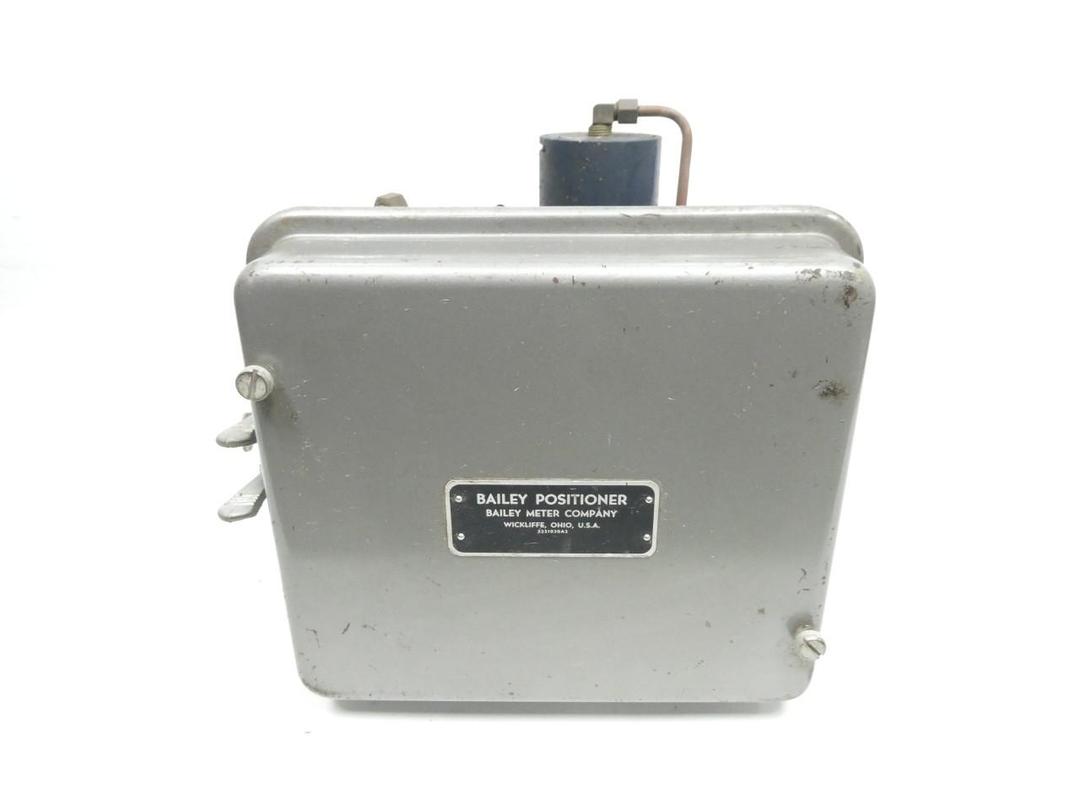 HILLS MCCANNA R70B PSI PNEUMATIC VALVE ACTUATOR W/ POSITIONER