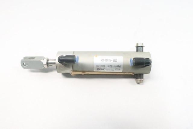 SMC NCDGBN25-0200 DOUBLE ACTING PNEUMATIC CYLINDER 25MM 2IN 150PSI