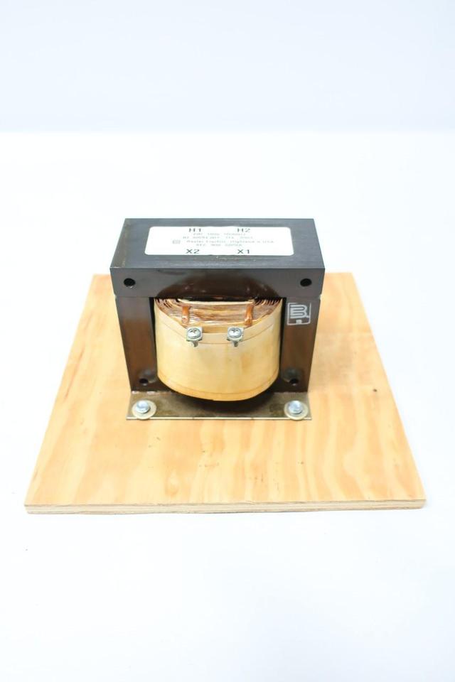BASLER ELECTRIC BE30594001 VOLTAGE TRANSFORMER 500VA 160V-AC 90V-AC