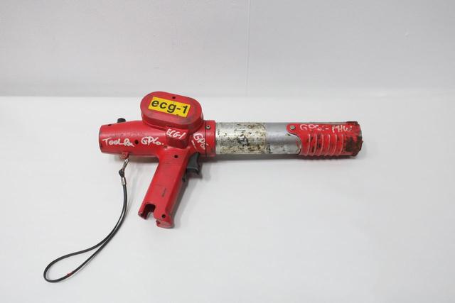 MILWAUKEE 6550-20 CAULK AND ADHESIVE GUN 2.4V-DC