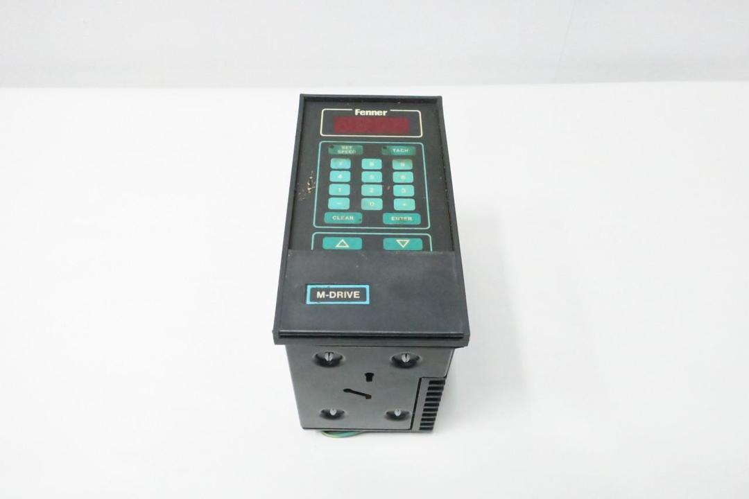 FENNER M-DRIVE 4 3200-1676 CONTREX DC DRIVE 115/230V-AC 90/180V-DC 2HP