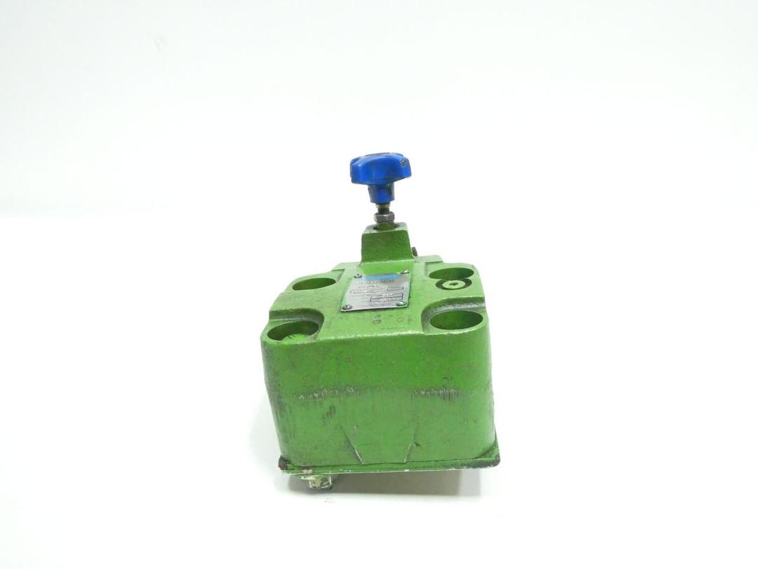 VICKERS CG 10 C 30 HYDRAULIC RELIEF VALVE 500-2000PSI