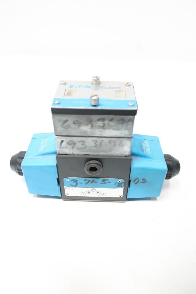 VICKERS 880024 PBDG4S4L-016C-B-60 HYDRAULIC PILOT VALVE