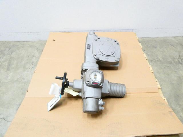 AUMA SA07.5-F10 GS125.3-F16-N AD00 63-4/80 MULTI-TURN ACTUATOR 0.37KW 575V-AC