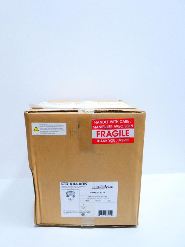 HUBBELL KILLARK VM4LB13030 LED LIGHT FIXTURE 120-277V-AC