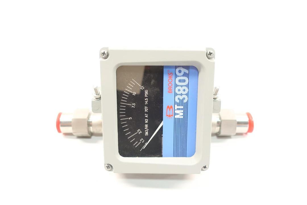 BROOKS 3809E12A1KAA1C1 VARIABLE AREA FLOW METER 1.2-12SM3/HR 1/2IN NPT