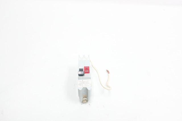 FEDERAL PIONEER NAG115 MINIATURE CIRCUIT BREAKER 1P 15A AMP 120V-AC