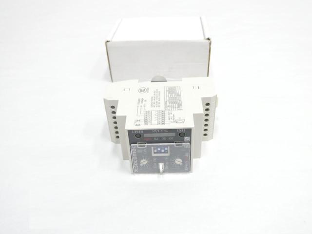 SOCOMEC 4941 3602 EARTH LEAKAGE 0.03-30A AMP 0-10SEC 12-125V-DC
