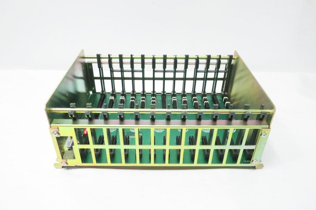 ALLEN BRADLEY 1771-A3B1 12 SLOT I/O CHASSIS MODULE SER A