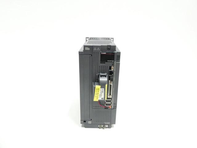 MITSUBISHI MR-J4-500A-RJ MELSERVO SERVO DRIVE 200-240V-AC 170V-AC 3PH 5KW